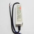 MEAN WELL Regulable 60W 12V LED Driver con función PFC IP67 UL LPF-60D-12